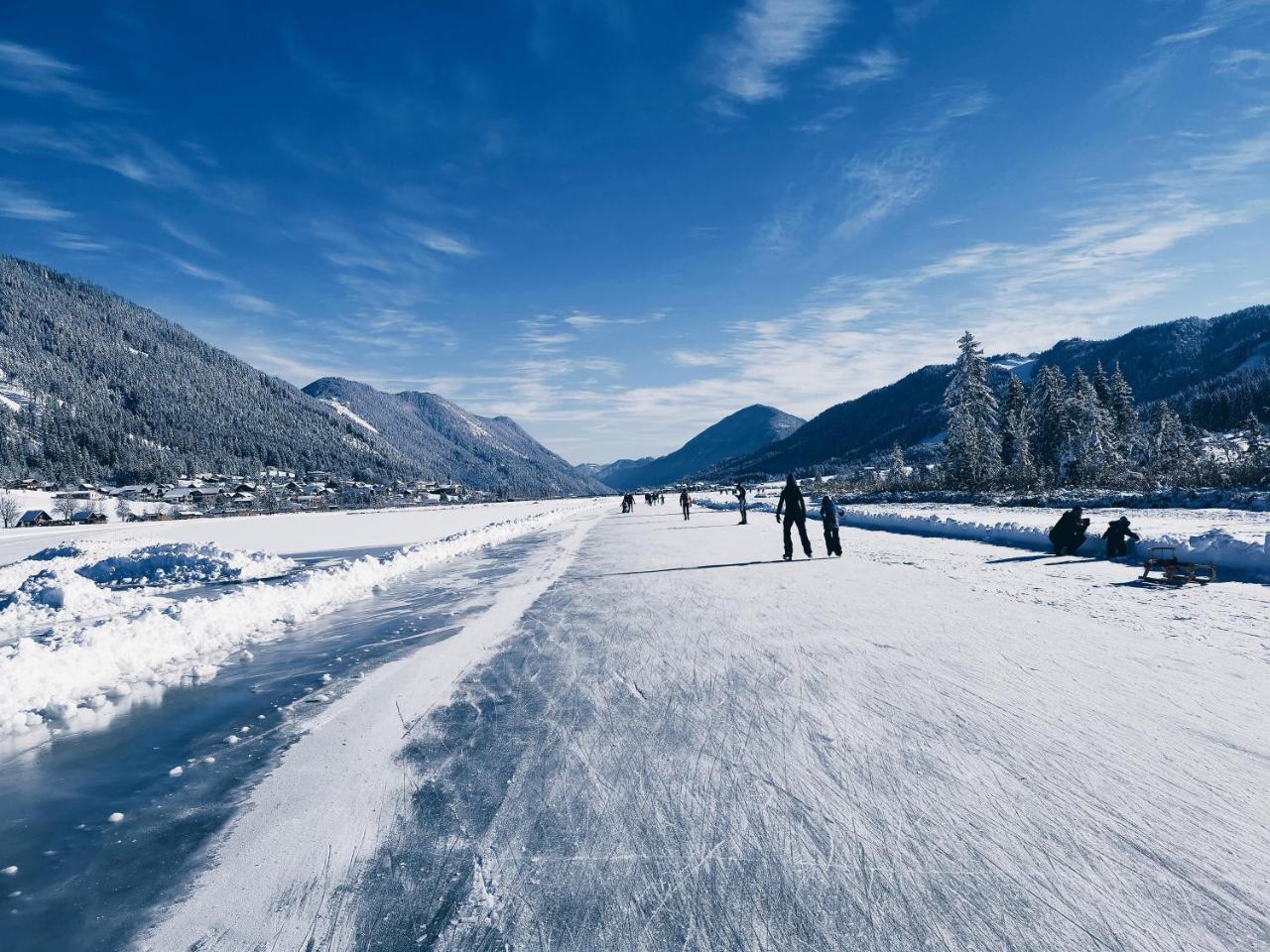 Hotel Zum Weissensee Εξωτερικό φωτογραφία